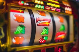 Live dealer blackjack dan roulette di platform rtslots